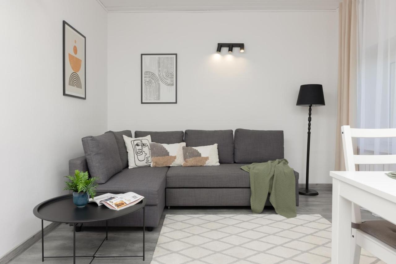 Metro Plac Wilsona Mickiewicza By Renters Butas *