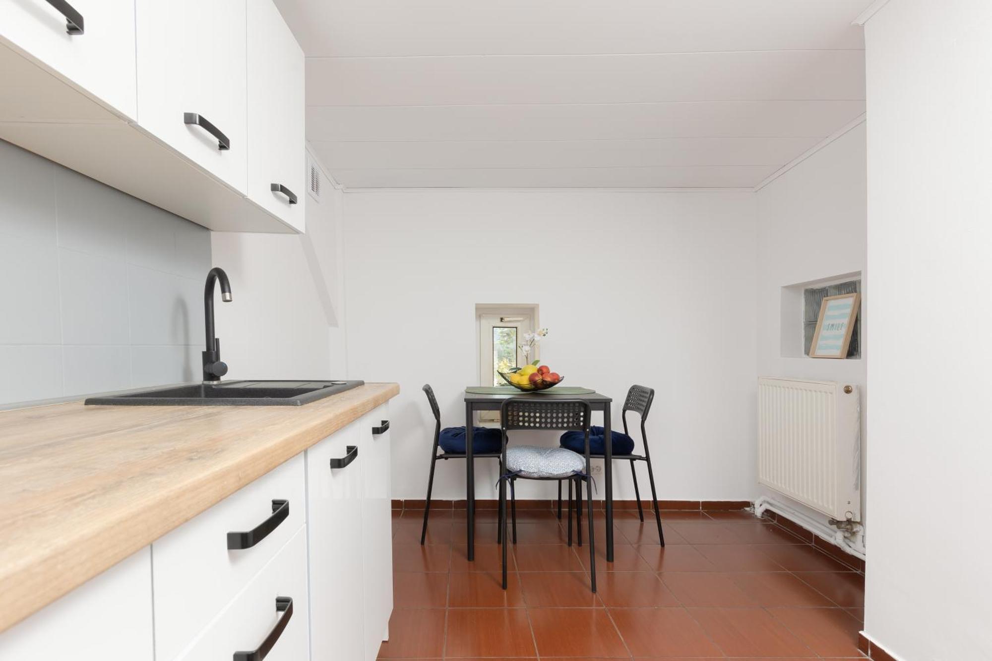 Metro Plac Wilsona Mickiewicza By Renters Butas