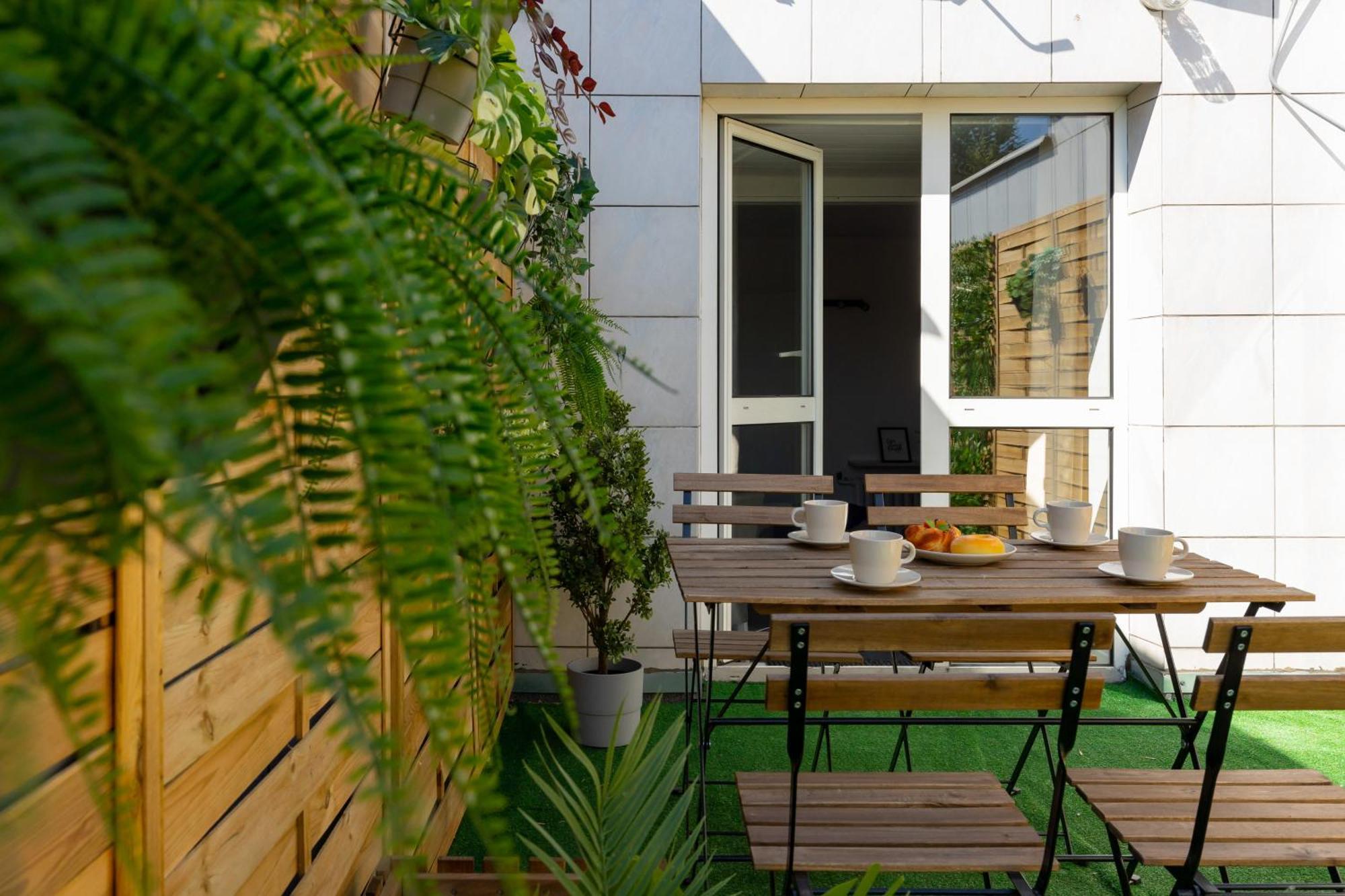 Metro Plac Wilsona Mickiewicza By Renters Butas