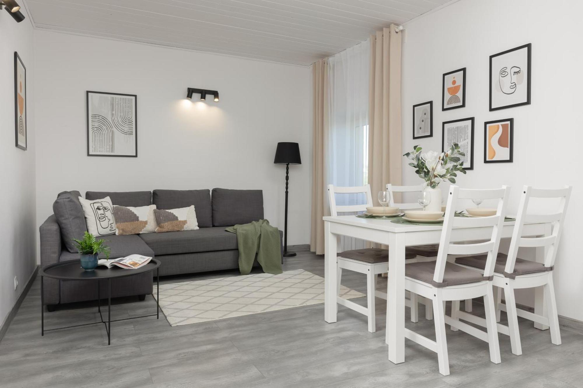 Butas Metro Plac Wilsona Mickiewicza By Renters Warsaw